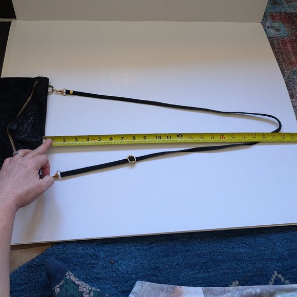 Gorgeous Vintage Italian black textured Leather Clutch/Crossbody Bag - Picture 16 of 16